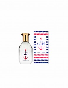 The Girl by Tommy Hilfiger הבושם החדש לאישה בהשקה בלעדית בסופר פארם | 50 מ״ל 379 ש״ח, 100 מ״ל 510 ש״ח | צילום יח״צ חו״ל